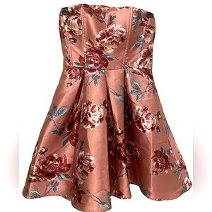 Speechless Juniors' Strapless Floral-Print Fit & Flare Dress Purple Size 1